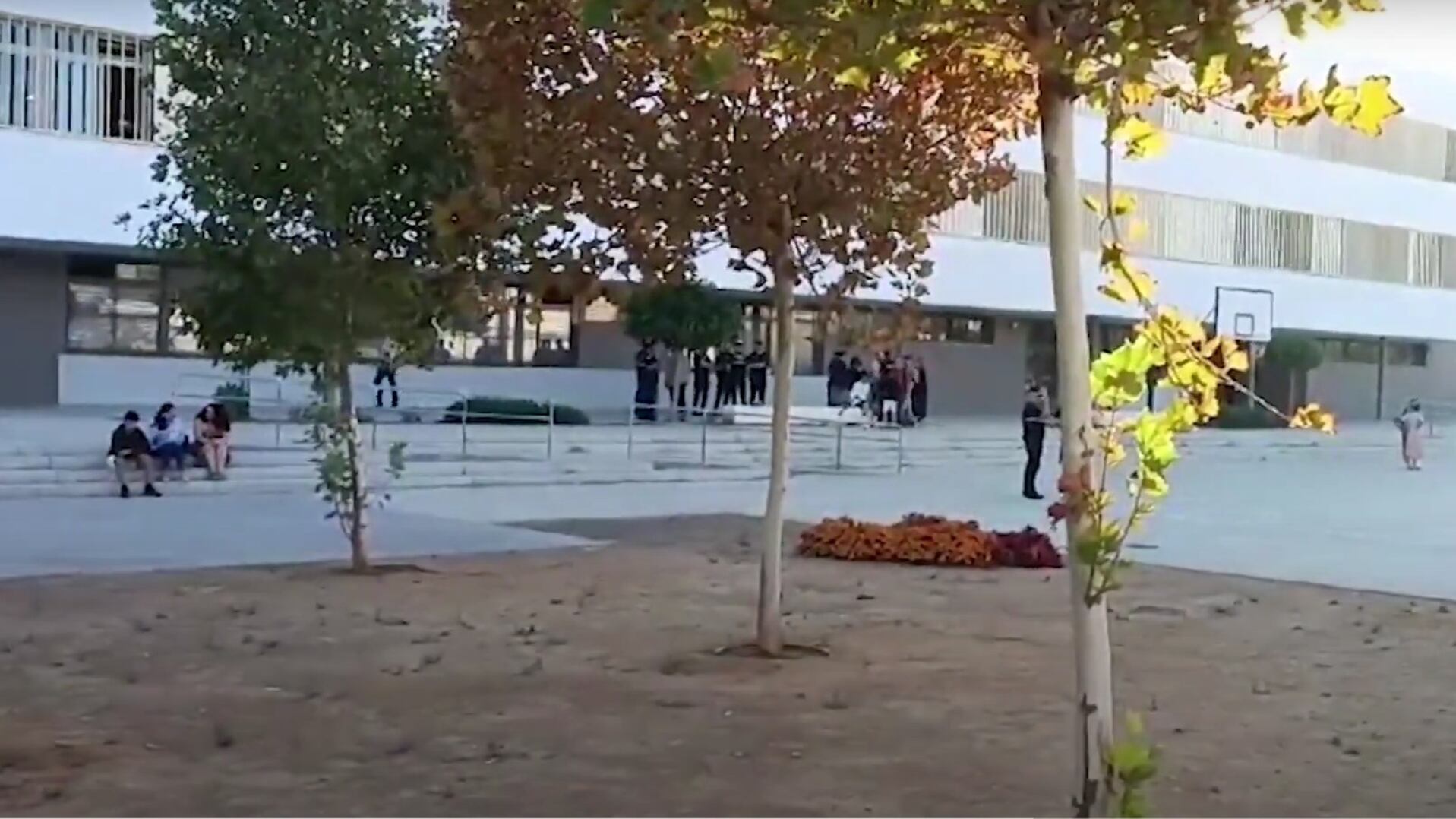 Paura in Spagna: 14enne accoltella compagni di classe e docenti