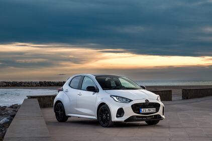 Mazda 2 Hybrid: guarda tutte le foto 17