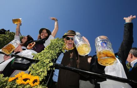 A Monica inizia l'Oktoberfest  7