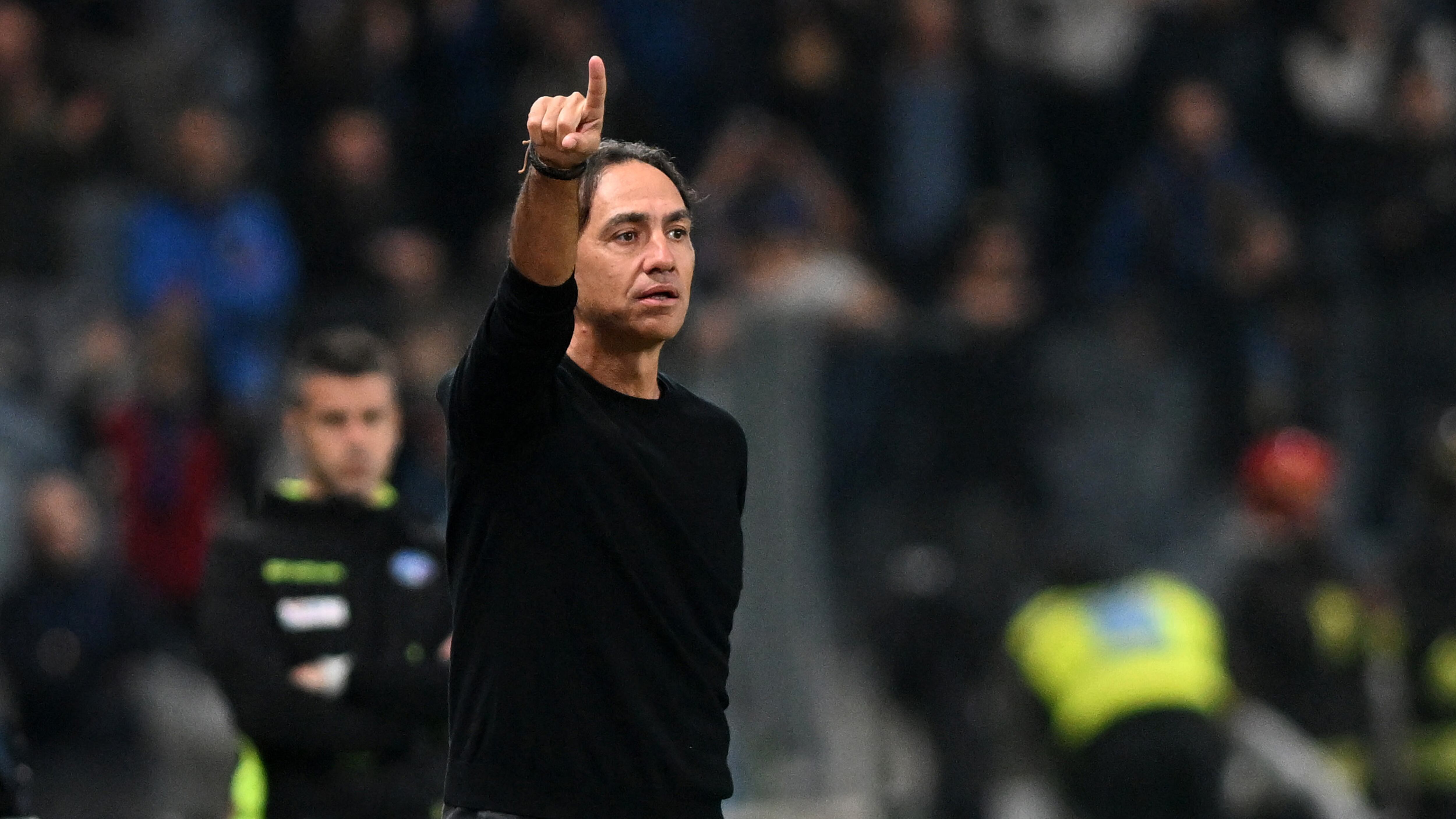 "Stanno rovinando il calcio". L'ira di Nesta contro l'arbitro: cosa è successo durante Monza-Milan