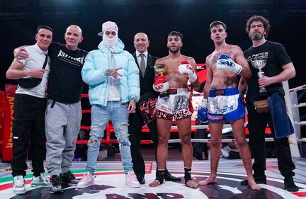"Kick and Punch". A Rozzano la klckboxing sale sul ring 1