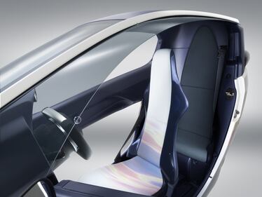 Toyota i-Road, auto e moto si incontrano 2