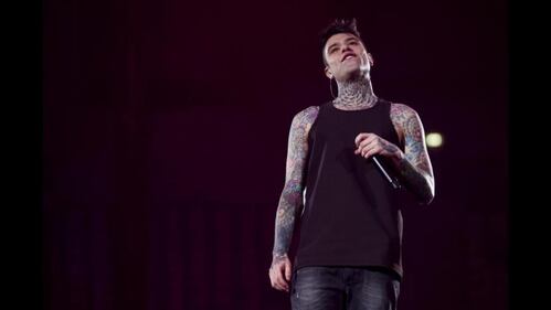 Fedez: le foto dell'attico di lusso 16