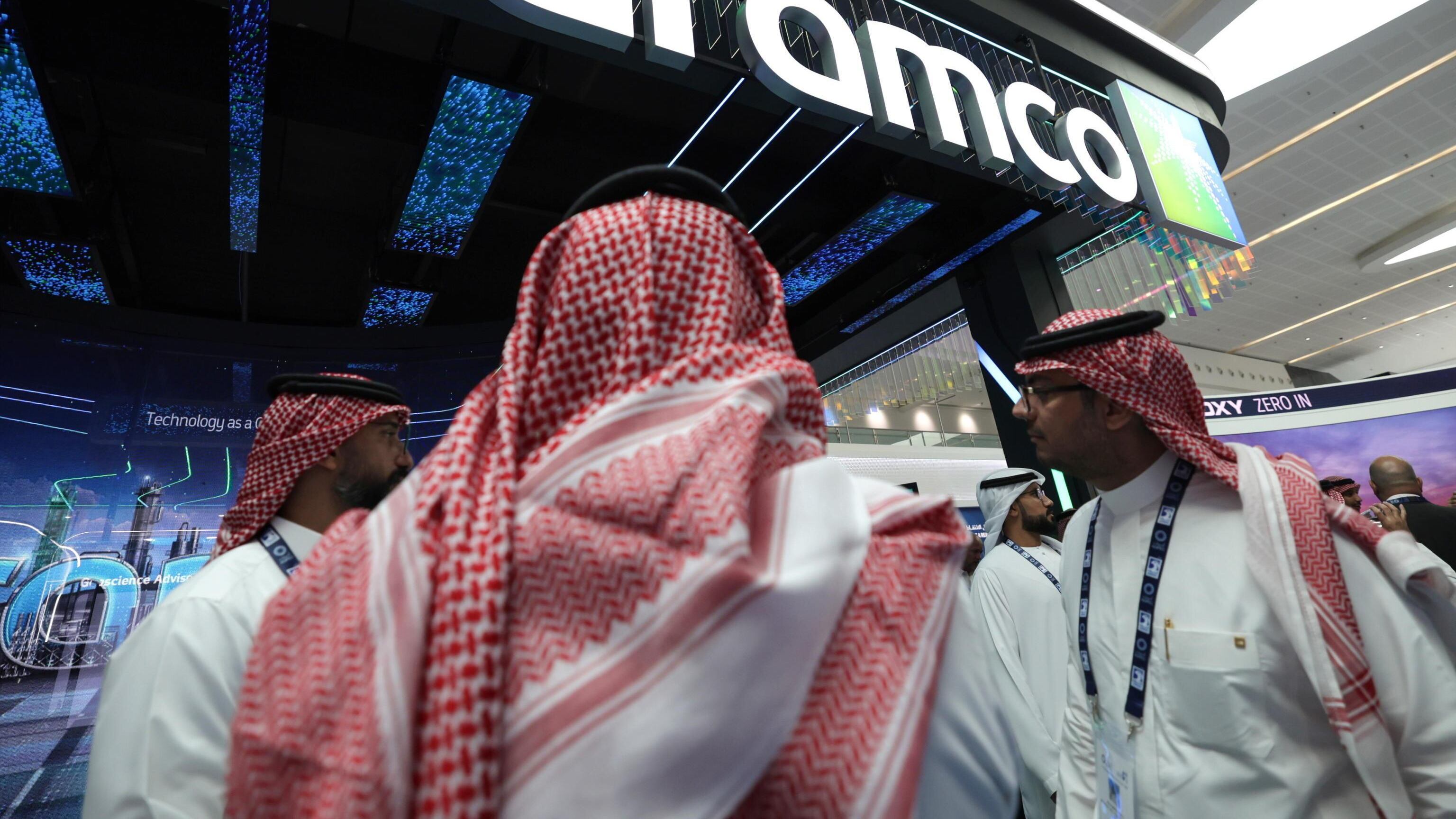 Caro petrolio, Saudi Aramco fa il pieno di utili (+25%)