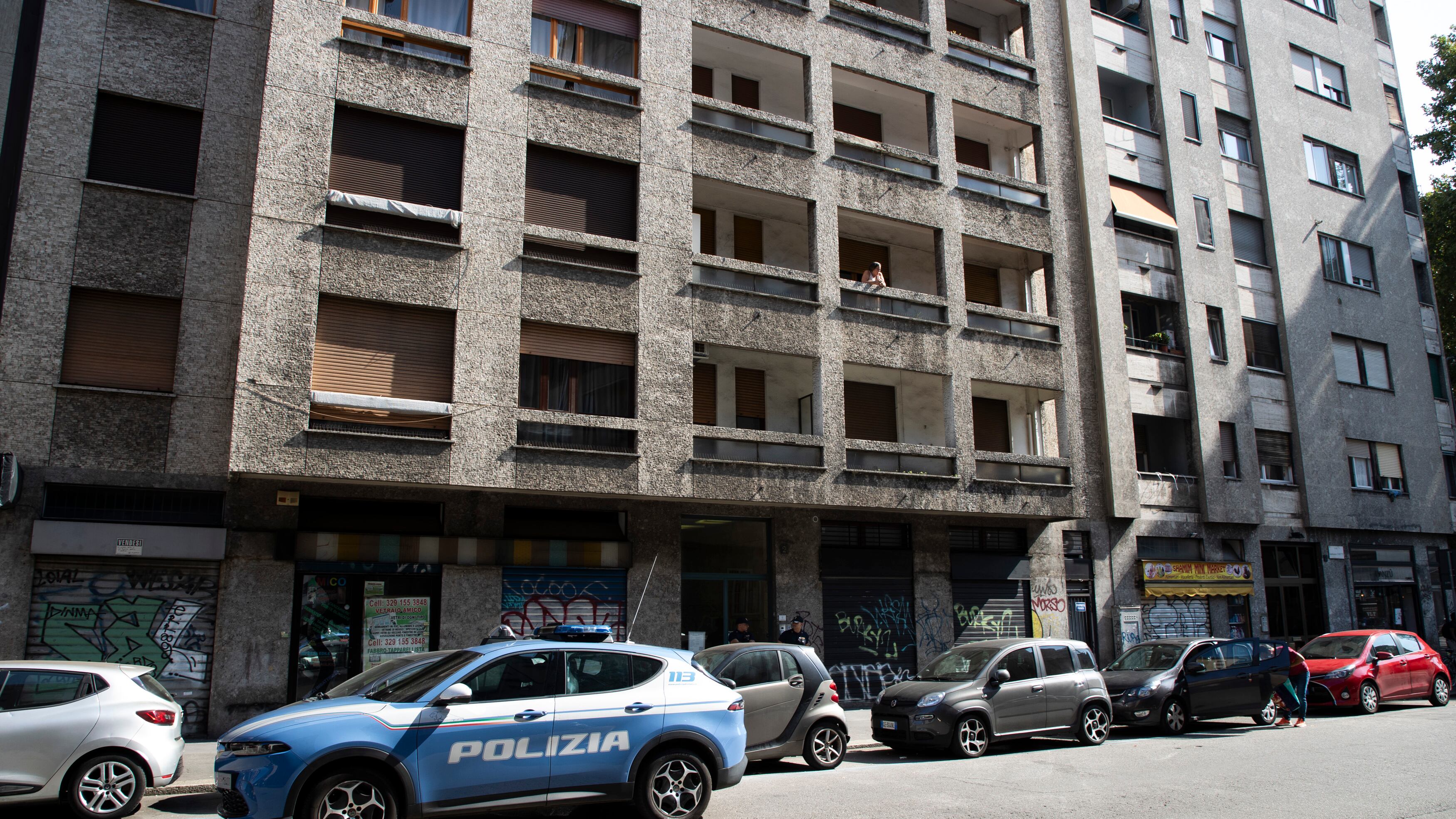 Il fotografo Rebuzzini strangolato in studio. Il mistero della morte: l'ipotesi è omicidio