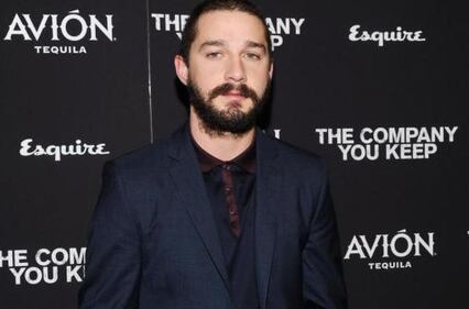 Shia LaBeouf e la sua futura sposa Mia Goth 2
