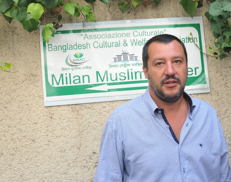 Moschea di via Cavalcanti, il presidio della Lega 11