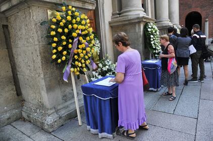 L'ultimo saluto a Marta Marzotto 10