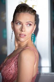 Scarlett Johansson super sexy ai  British Academy Film Awards 2020 1