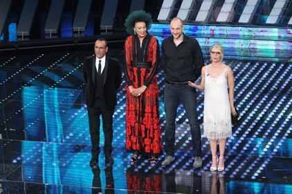 Sanremo 2017, la prima volta di Maria De Filippi 11