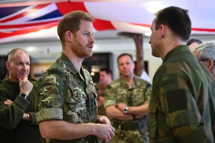 Il Principe Harry per i 50 anni del Commando Helicopter Force 8