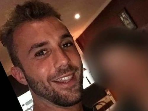 "Si fingeva gay per stuprare le ragazze": arrestato il "re della pizza"