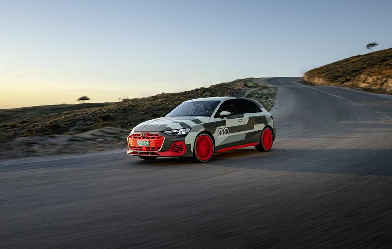 Audi S3 restyling, guarda tutte le foto del prototipo 11