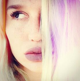 Kesha su Instagram, foto 18