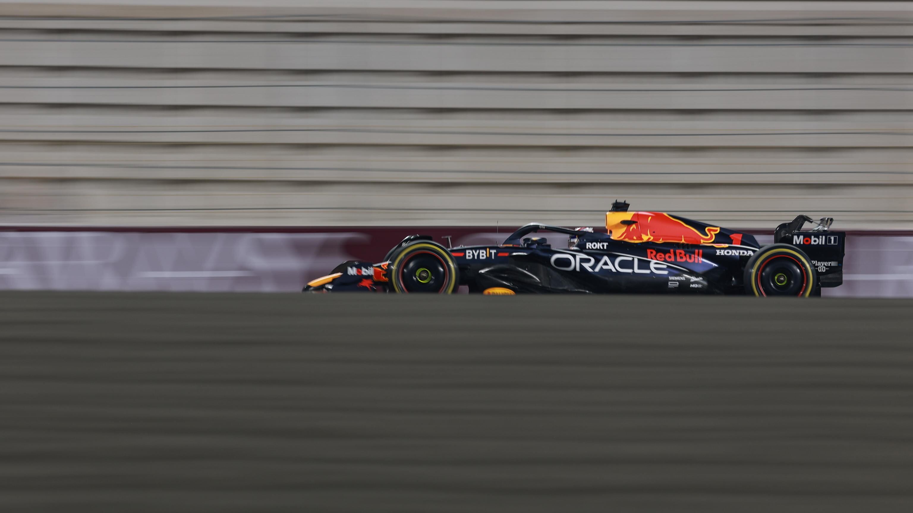 F1, Verstappen campione del mondo. Piastri vince la sprint race, male le Ferrari