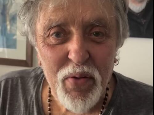 "Sono vivo, alla faccia vostra!", la risposta di Maurizio Mattioli, dato per morto per la quarta volta
