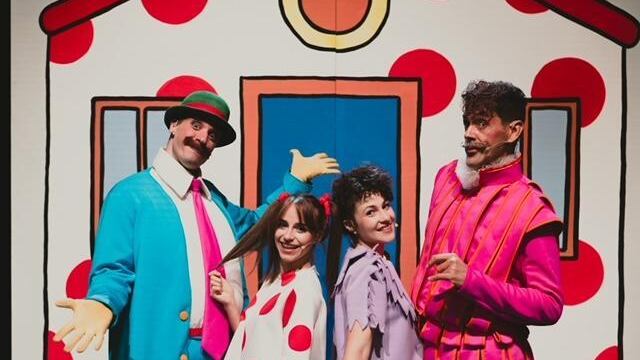 Più prosa, commedie horror e risate