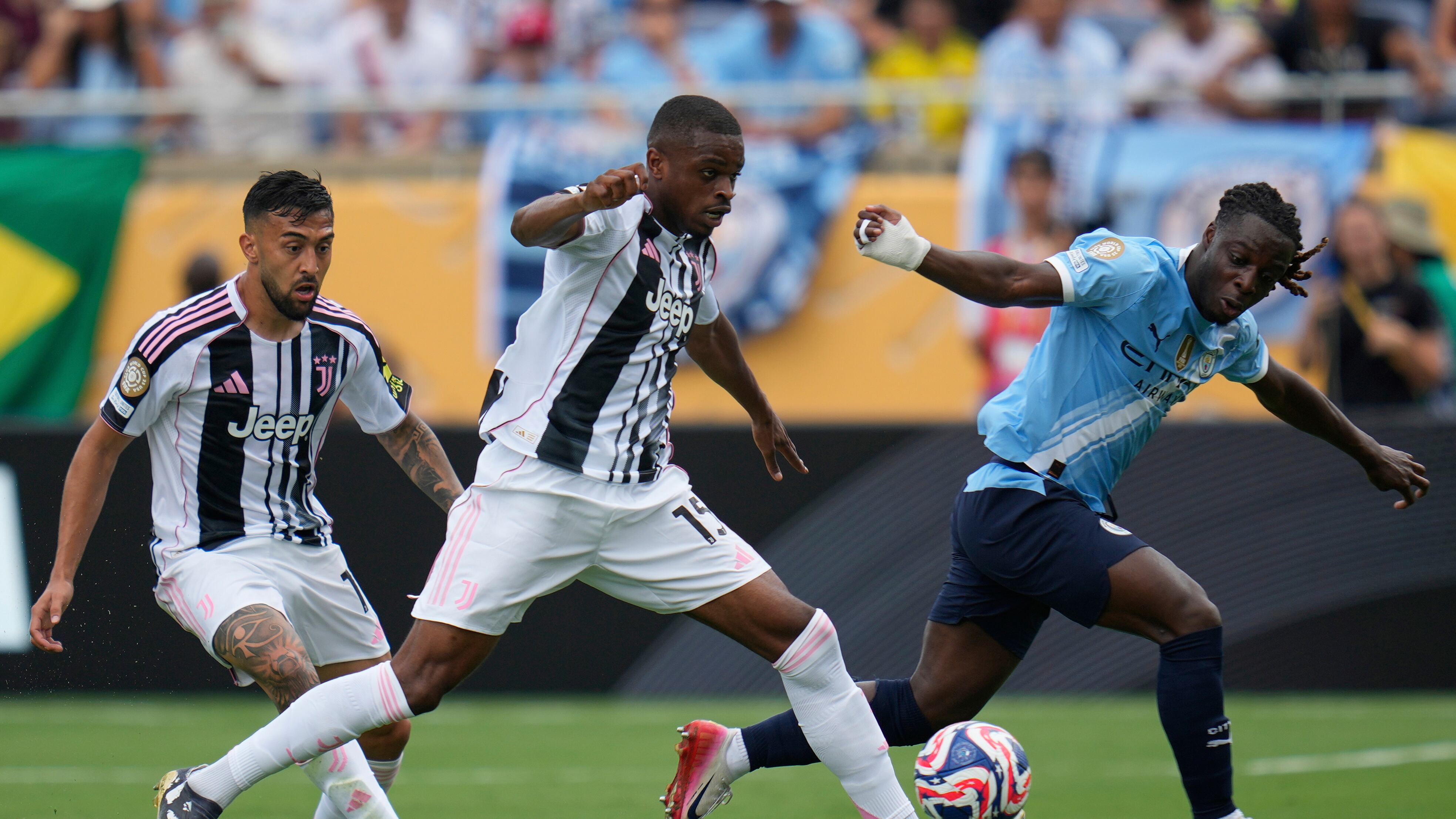 Mondiale club, la Juve regge metà tempo, poi viene travolta 5-2 dal Man City