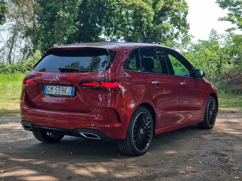 Nuova Mercedes Classe B 2023: guarda la gallery della prova 6