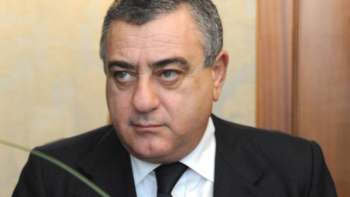 Voto di scambio Regionali Campania 2015, tutti assolti