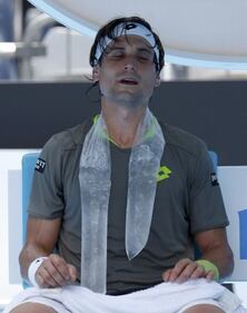 Ondata di afa agli Australian open: malori tra il pubblico ma il tennis non si ferma 5