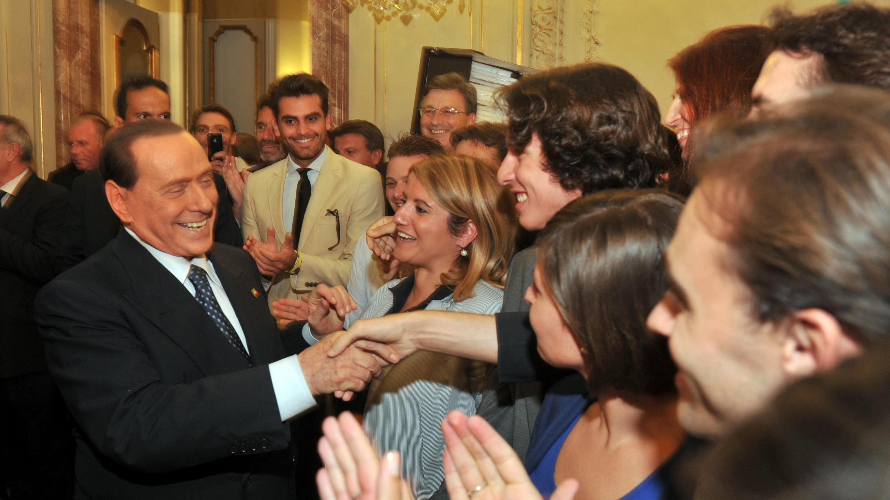 Berlusconi smaschera le trame: Il governo? Lo abbatterà Renzi