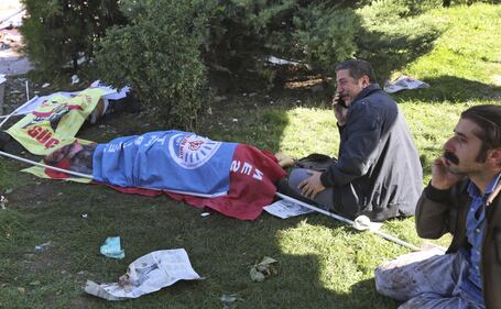 Strage alla manifestazione ad Ankara 6