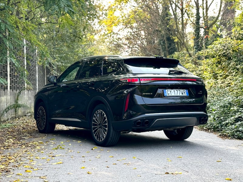 Omoda 9: guarda la gallery del nuovo maxi SUV ibrido cinese 1