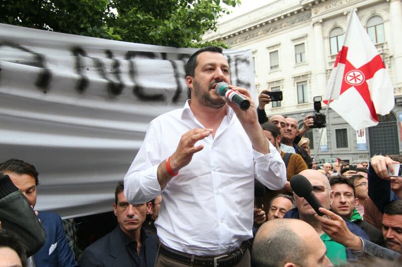 La Lega scende in piazza a Milano 1