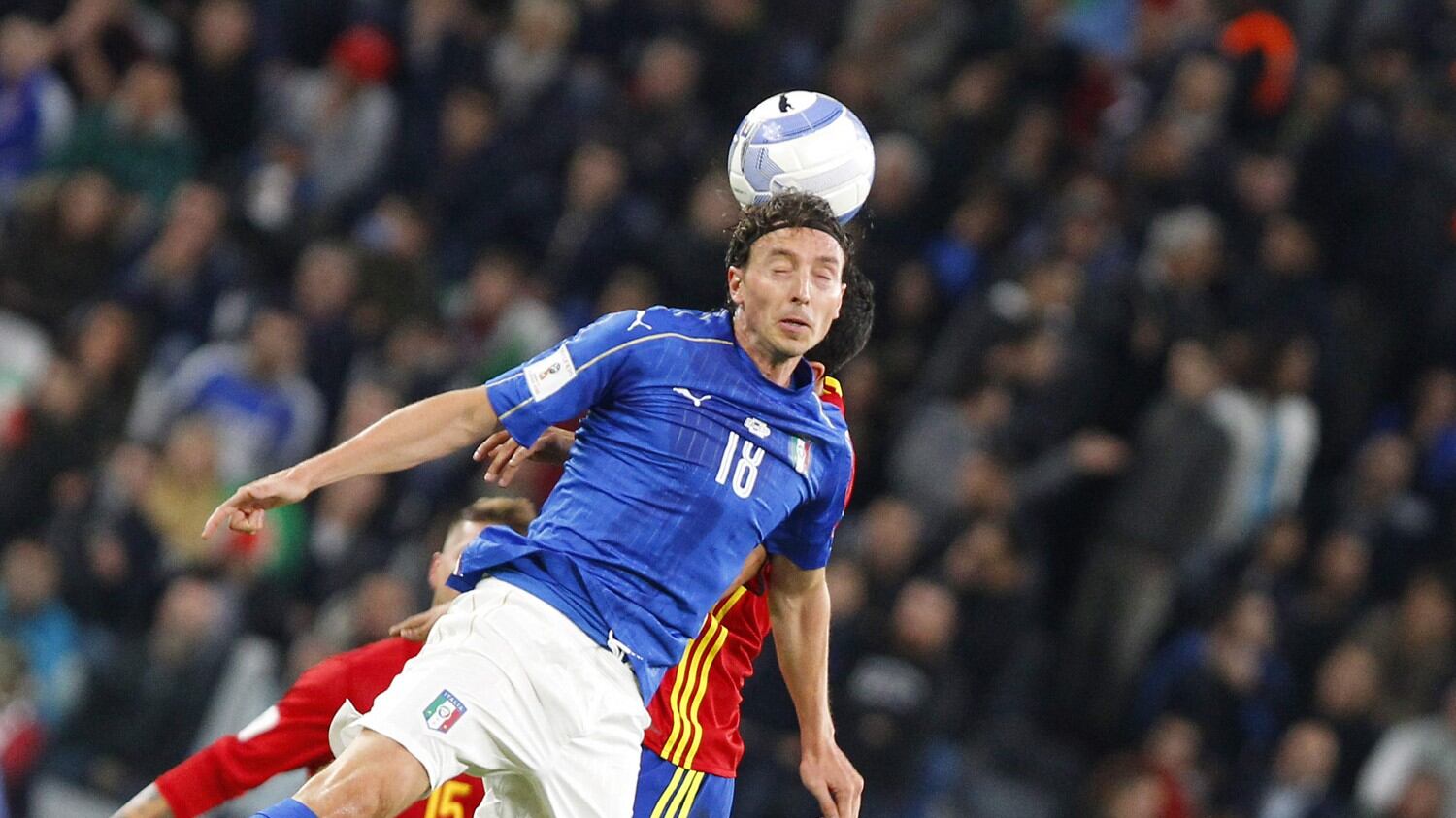 Montolivo: "Voglio regalare una carezza a chi mi ha augurato la morte"