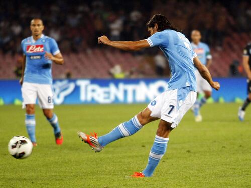 Napoli stile Maradona. E l'anti-Juve è Cavani