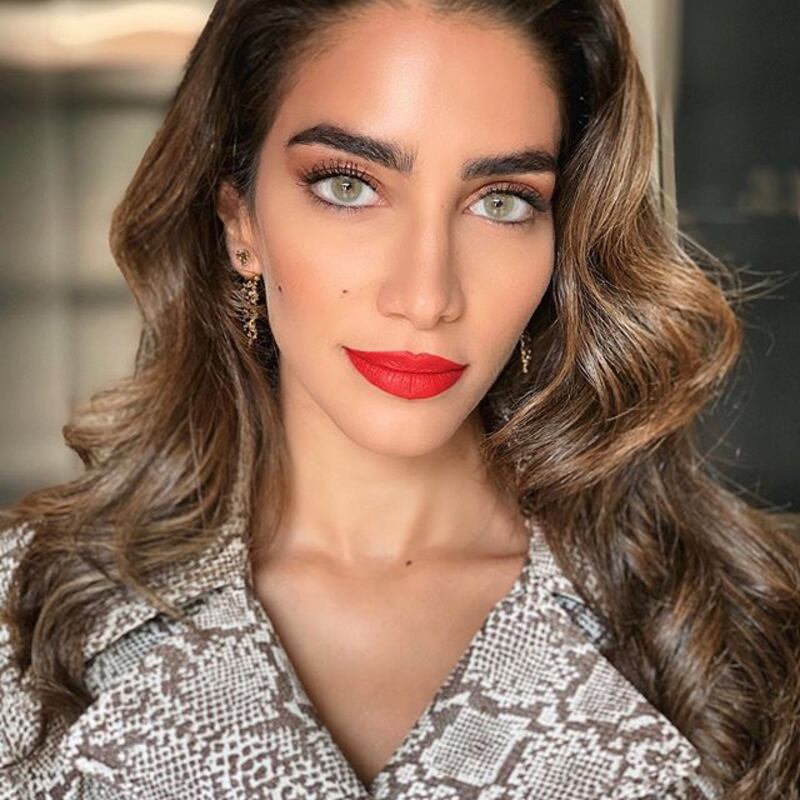 Jessica Kahawaty incantevole su Instagram 3
