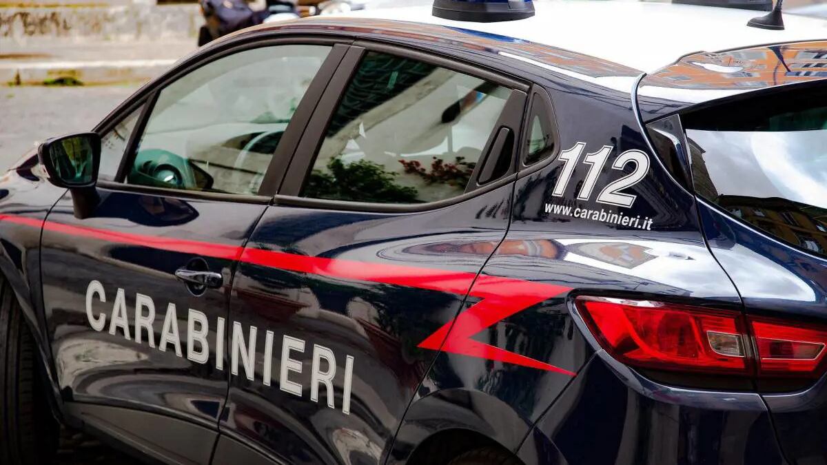 Violentate minorenni sul tram, nei guai 15enni stranieri