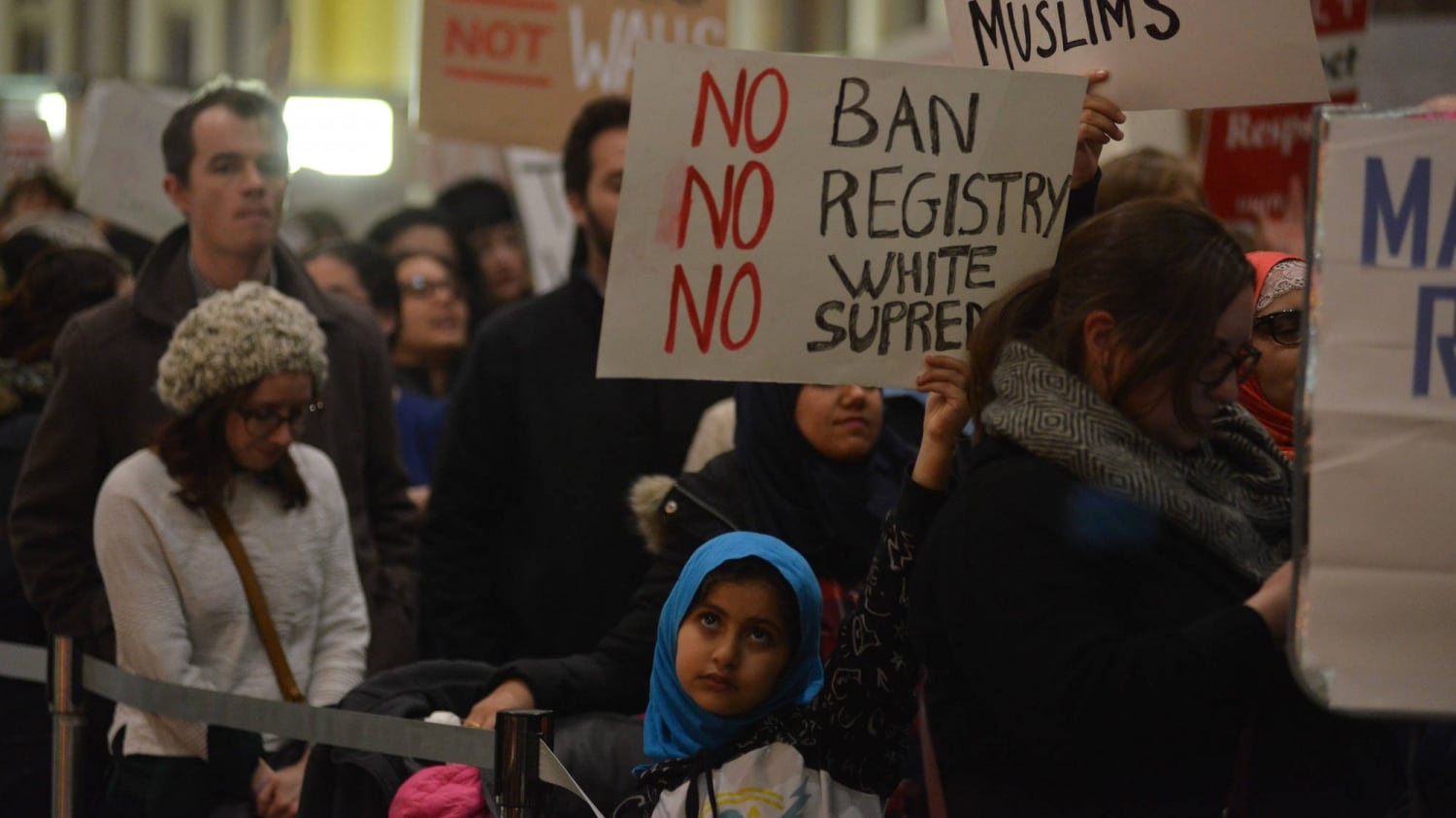 Usa, Trump sfida la sentenza. "Caccia" ai migranti irregolari