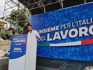 Manifestazione del centrodestra contro Conte 1