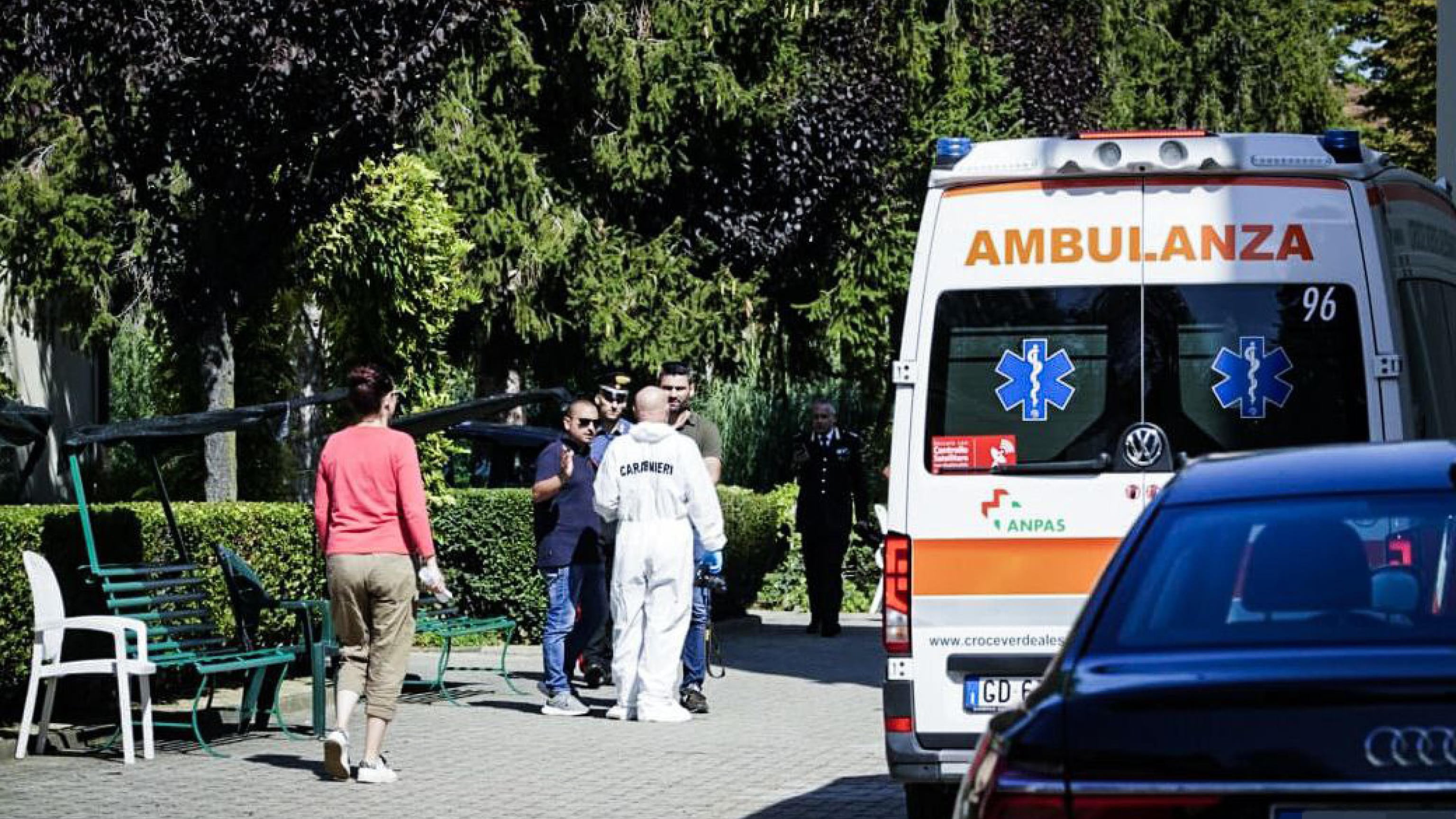 Orrore ad Alessandria, ammazza moglie e figlio poi va nella casa di riposo, uccide la suocera e si toglie la vita