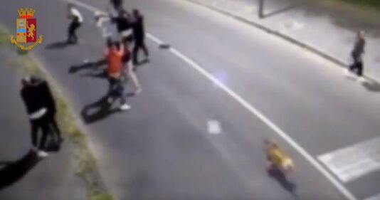 Rissa con pistole e machete a Milano: 14 ordini di custodia cautelare 4
