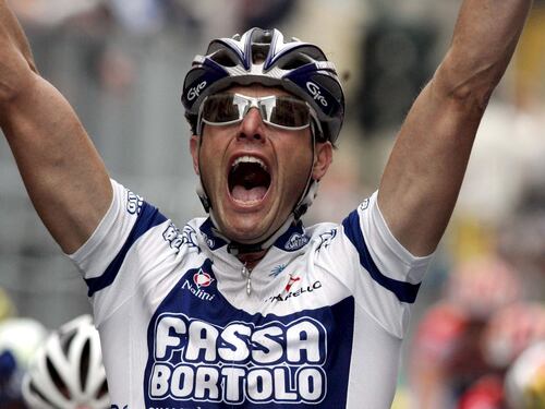 Ciclismo: si ritira Petacchi, lo sprinter gentiluomo