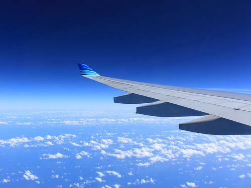 Paura di volare? Ecco i trucchi per superarla