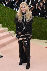 Madonna hot, i look sul palco e sul red carpet 10