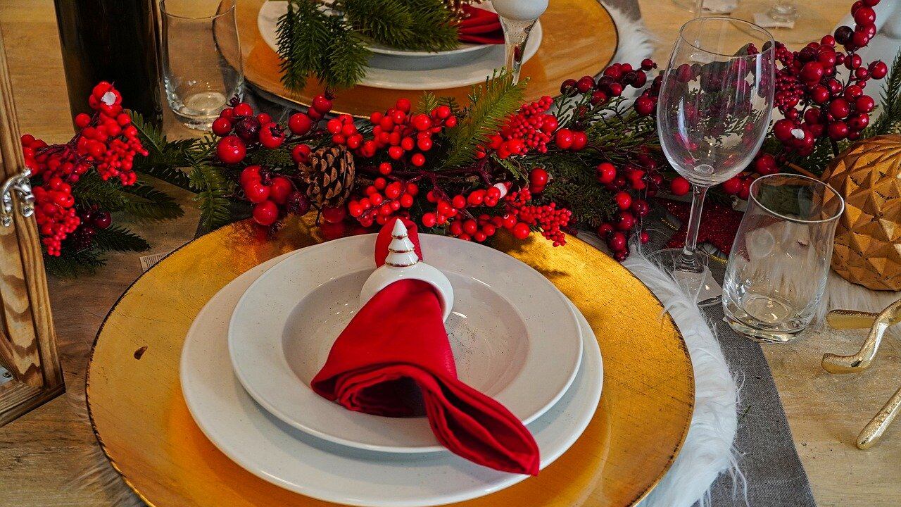 Dieta durante le feste di Natale, i consigli per non prendere peso