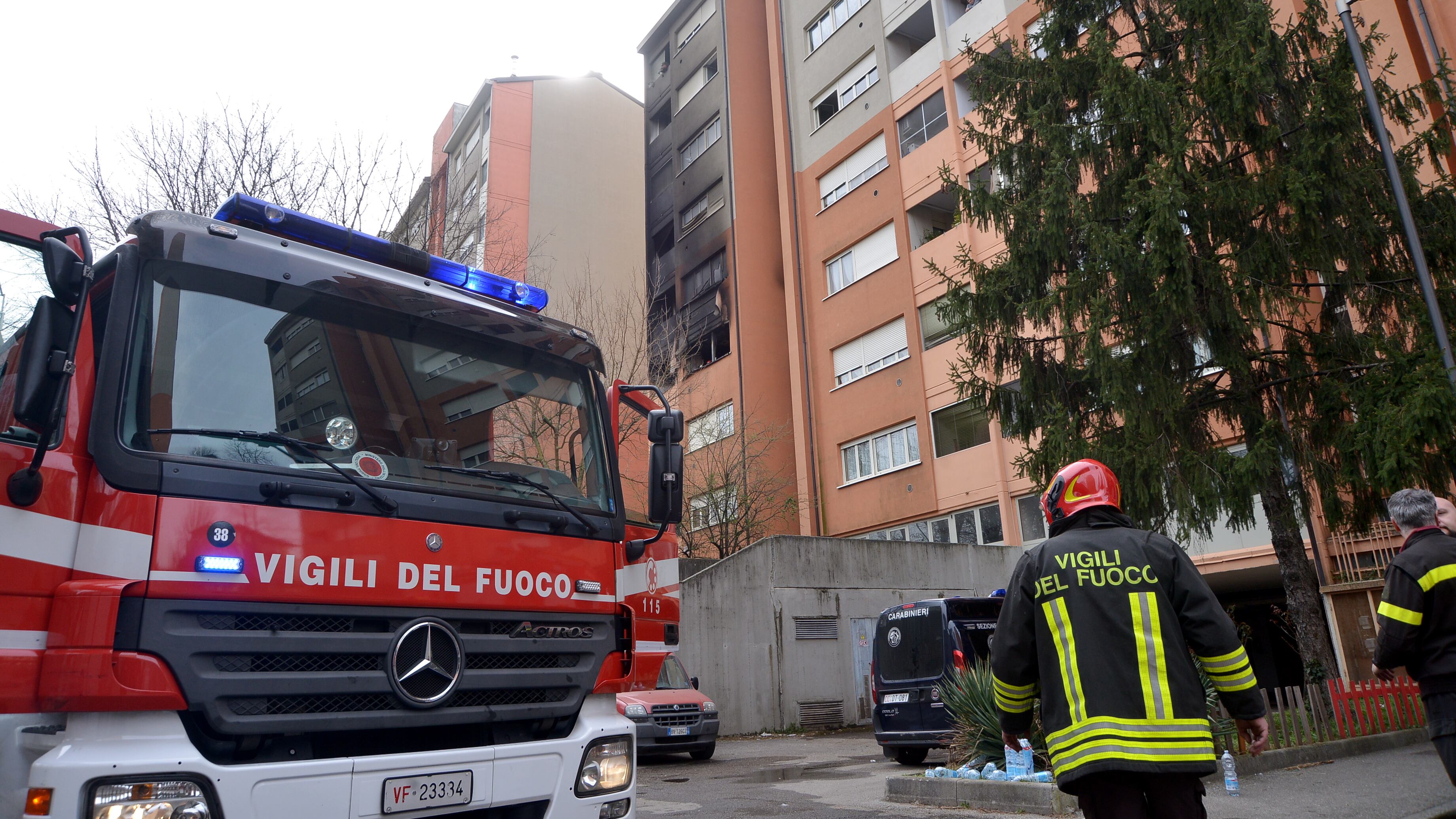 Incendio nella casa Aler. Morte madre e figlia