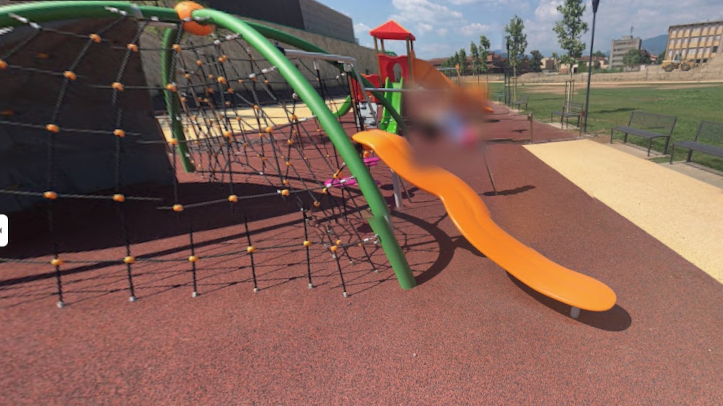 Terrore a Brescia, nigeriano tenta di strangolare un bimbo di 3 anni al parco