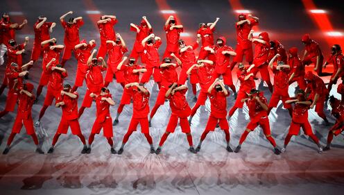 Danze, luci e colori aprono i Mondiali in Qatar 10