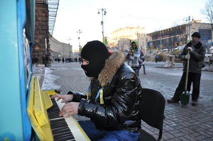 Kiev, la milizia anti-Maidan 12