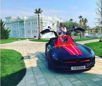 Rich Kids of Albania, le foto 1