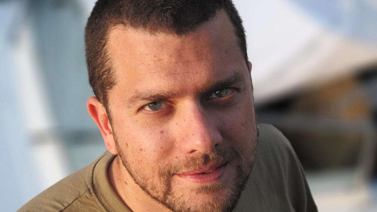 L'arresto, l'anno di silenzi e gli appelli: la lunga detenzione di Alberto Trentini