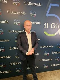 Politici, vip e imprenditori all'evento per i 50 anni del Giornale 13