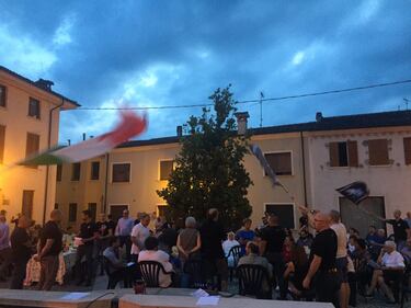 Mantova, blitz dell'estrema destra contro lo ius soli 6