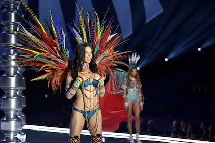 Victoria's Secret show 2017, le modelle più sexy 17